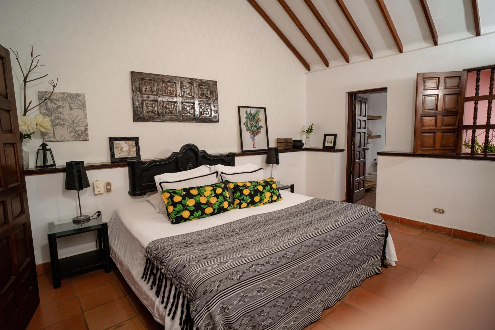 Hotel Boutique Al Alma Санта-Фе-де-Антьокия Экстерьер фото